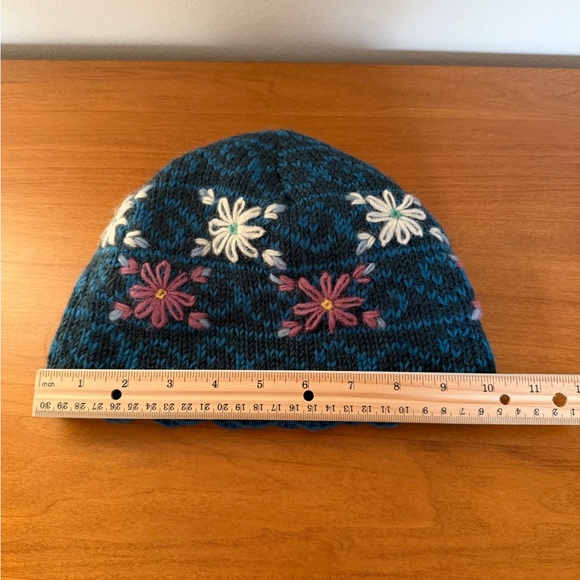 Lost Horizons Teal Wool Crochet Detailing Floral Knit Beanie - Made in Nepal - Picture 8 of 9